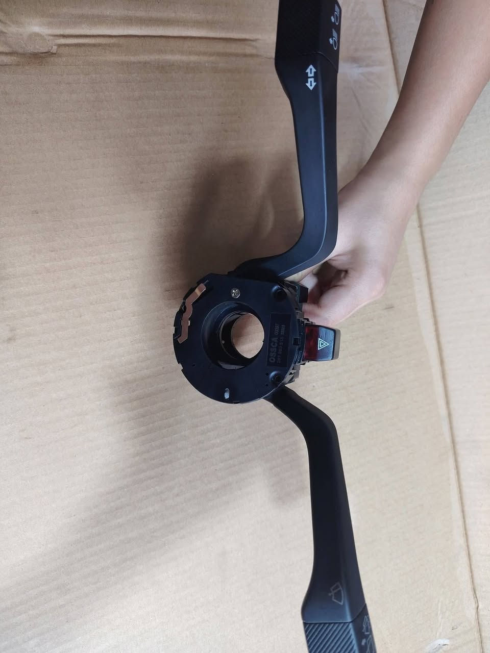 كل شي بلصور متوفر أدوات أحتياطية 
كولف عظم وكولف نفخ وباسات وسيات وجيتا يوجد توصيل لجميع المحافظات العراق 
واتساب ***********
