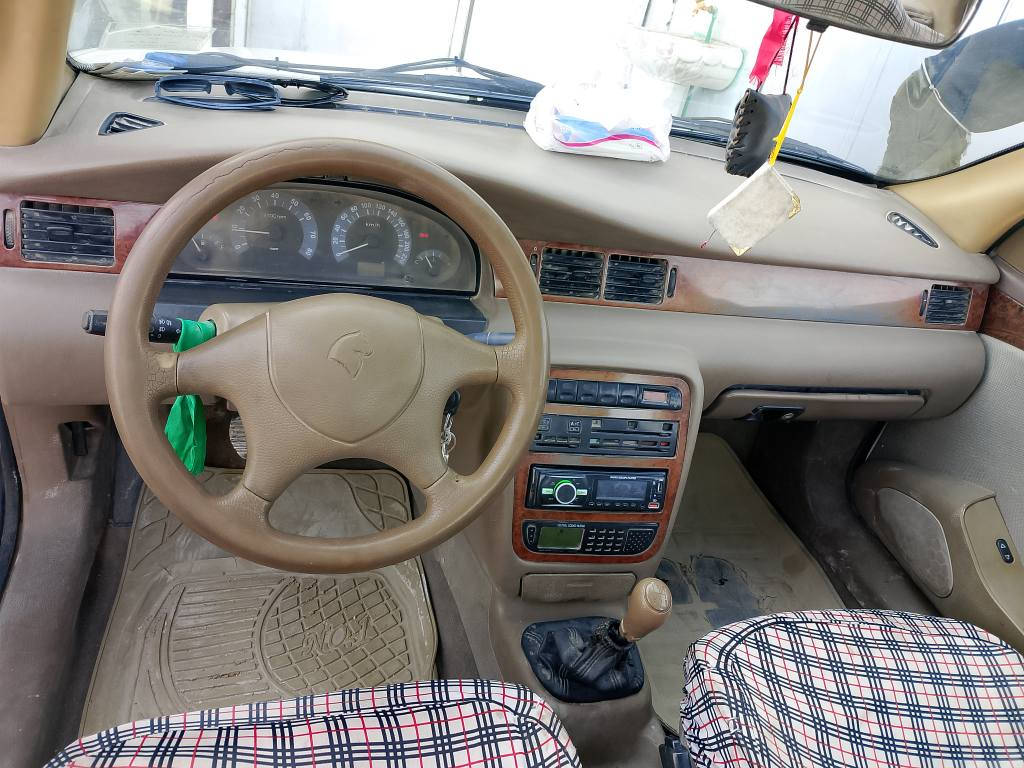 سمند موديل 2010 باسمي مداور ثانيوم هزه بعتهي سعر 40 وبيها مجال مكينه و كير كفاله كهربائيات شغاله كلها تخم تاير باتري جديد  شغل و اطلع وين ميعجبك للستفسار ***********  المكان نجف حي نداء النجف, العراق
