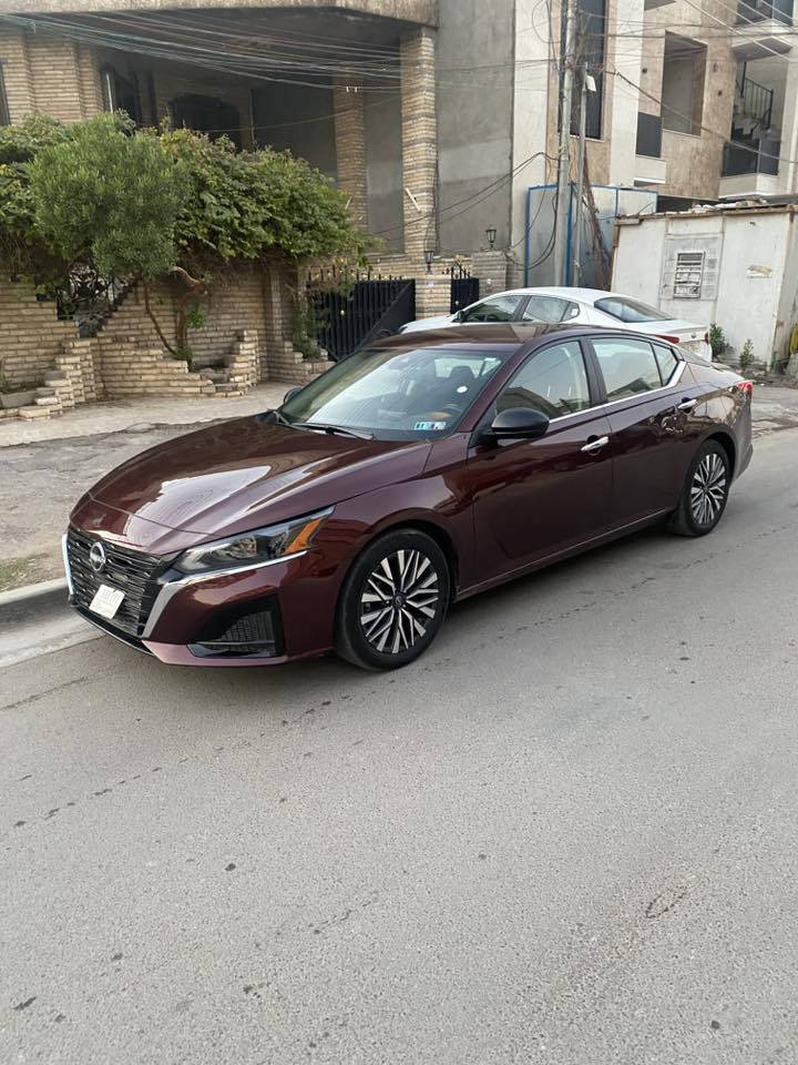 نيسان التيما 2025 sv   دخول جديد
تشغيل عن بعد 
توقف ذاتي 
رادار امامي جانبي  
شاشه كشن كهرباء 
ماشيه 22 الف 
بدون يرباك 
صبغ جامرلغ امامي فقط 
وشبر بارد باب خلف السايق 
صور الحادث مرفقة بالمنشور 
السعر 163
بغداد المنصور 
***********
***********
