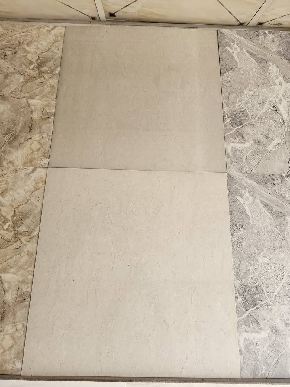 بسم الله وماشاء الله تعالى 🤲

تم وصول وجبة جديدة من #البورسلين و #السيراميك و #الالواح والخ...  

لدى #معرض_المصطفى_للسيراميك

* #لوح 120*60 جوكر (ارضي+جداري) هندي وأيراني 
* #بورسلين 60*60 ضخامة 13 ملم عدالة 100%
* ارضي #كراجات 40*40 ضخامة 13 ملم.  عدالة 100%
* سيراميك #جداري عجينة بيضاء (جوكر) للمطابخ والصحيات 
* سيراميك ارضي #صحيات 30*30 عجينة بيضاء (ثقيل+خفيف)

***********
***********

العنوان: واسط - قضاء الزبيدية - شارع الحي الصناعي - معرض المصطفى للسيراميك
