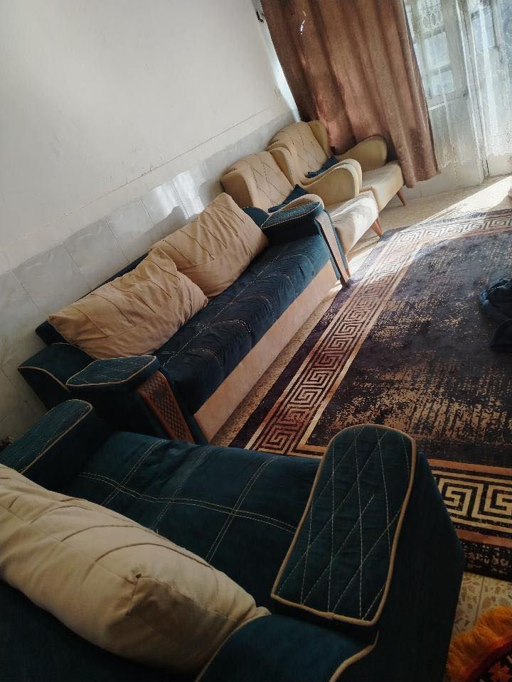 تخم قنفات ٧ مقاعد سعر ٢٠٠ قفل
وميز بلازما سعر ٥٠


**إذا كنت صاحب هذا الإعلان وتريد حذفه لأي سبب، رجاءا أرسل رسالة إلى الدعم الفني**