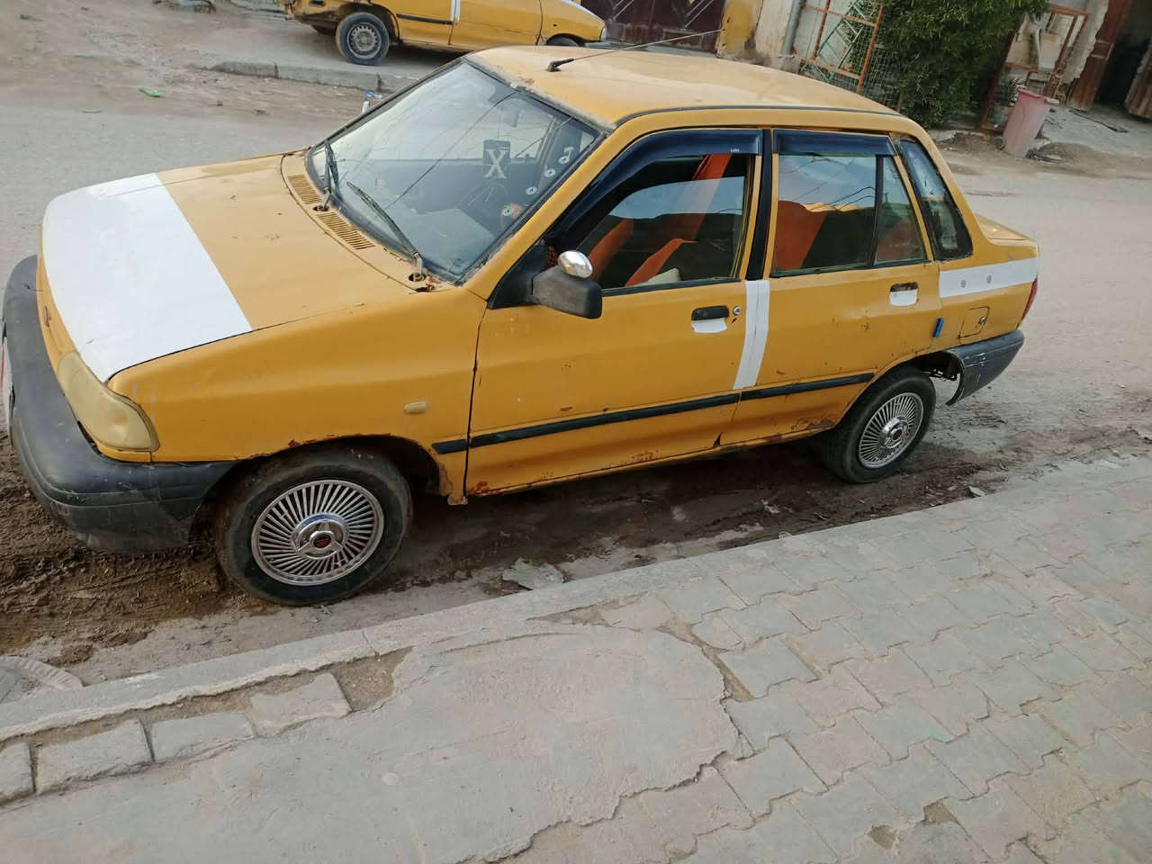 السلام عليكم للبيع سايبه موديل 2009 رقم بصره الماني مكينه وكير جدد تخم تاير جديد كهربائيات كله شغاله سياره جاهزه السعر 8اورق وبيه مجال الشراي العنوان كربلاء الاتصال على الرقم الموجود ***********
