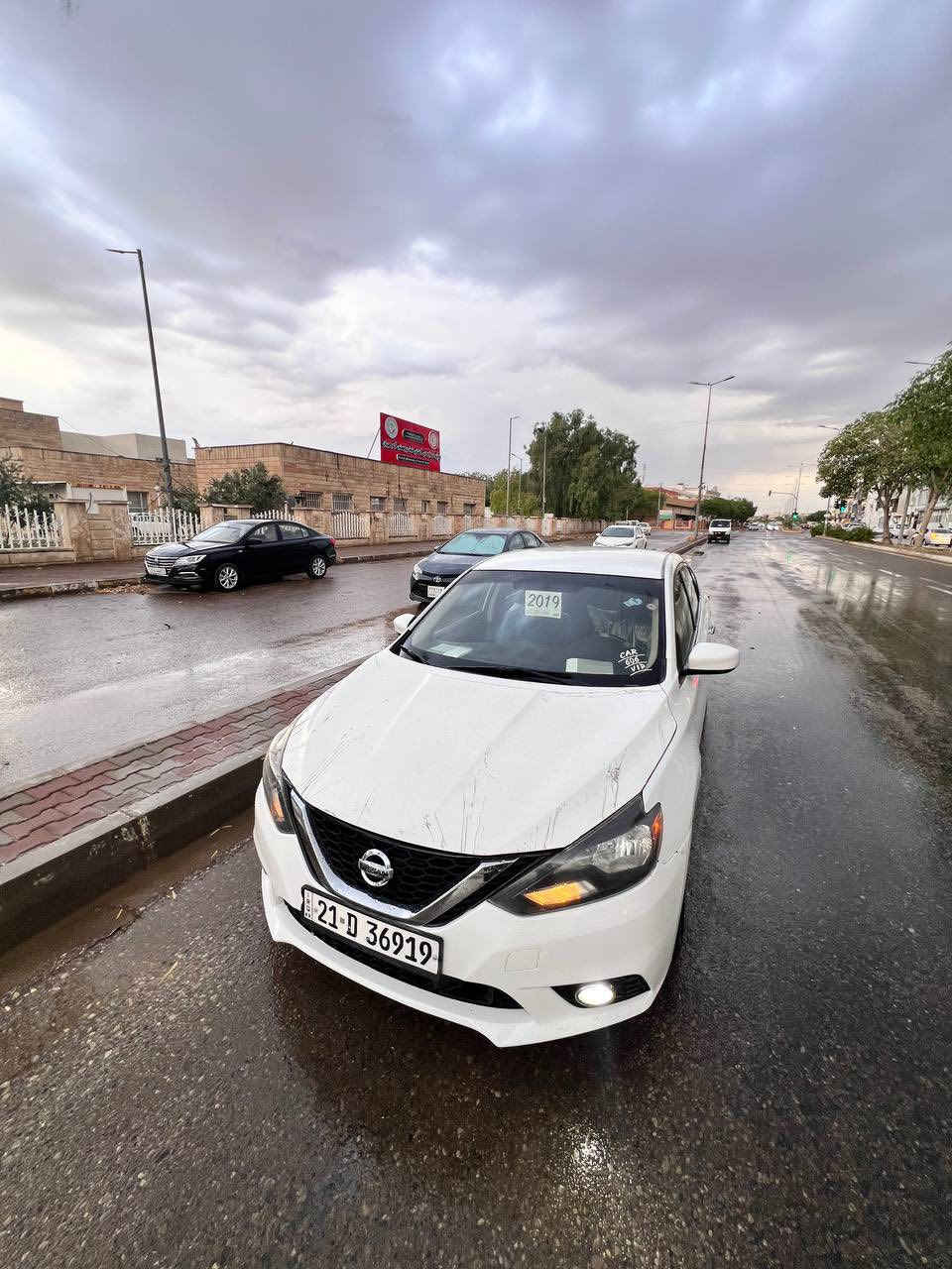 به ناوي خودا
نيسان سينترا ٢٠١٩. S. به س بؤنيد بؤياخه پيش و پشت كپس به بي هيرباگ سه نه وي تازه يه هه تاوه كو ٢٠٣١ سه ياره كه زؤر پاكه كامل سه دري داگيرياوه چوار تايه ي  لؤكي له سه ره ***********
