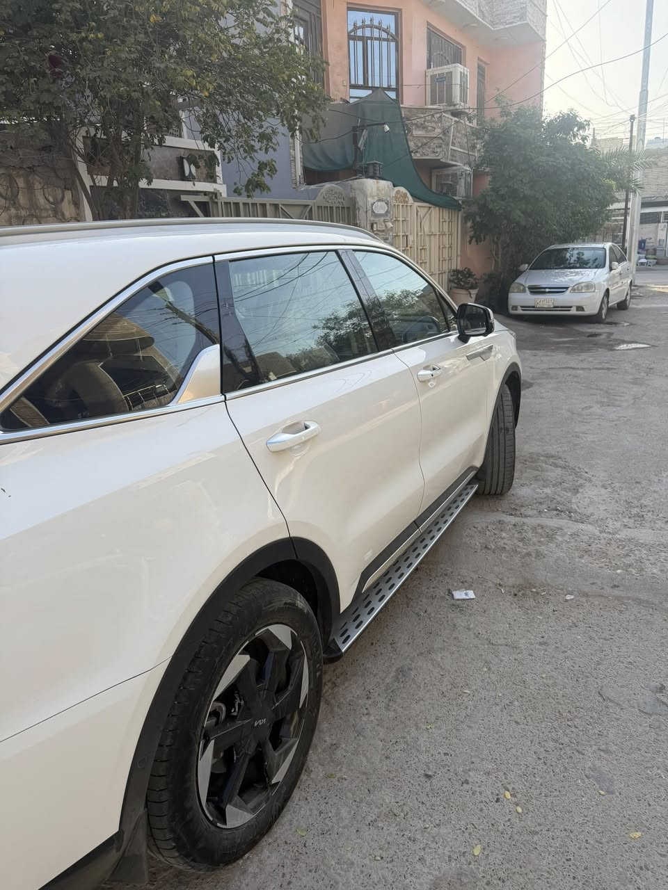 السلام عليكم سورنتو موديل 2024 وارد خليجي مكفوله كفالة عامه ماشيه 20 الف كيلو متر فول موصفات ضمان الفئة في اي بي viv خمس سنوات رقم اربيل با اسمي بكاني بغداد الشعب السريدات 8 كامرات تبريد تدفئه كشنات اعلى موصفات بلسورنتو السعر 340 ورقه وبيها مجال للاستفسار ***********
