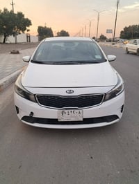 فورتي 2018 سياره جاهزه على اخر حبايه  كير مكينه حداديه كهربائيات كفاله...