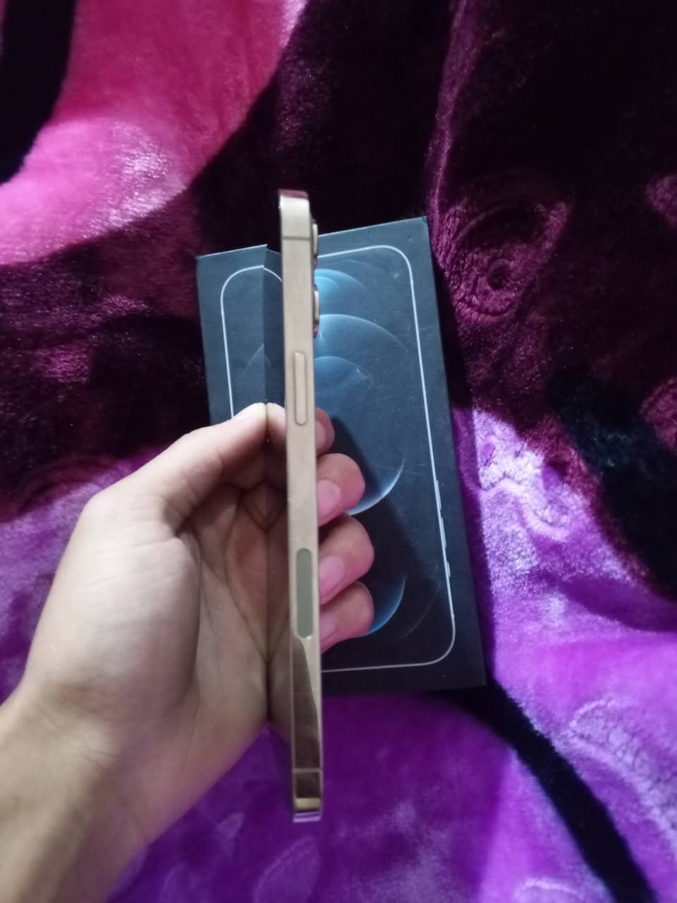 ايفون 12 برو ماكس نضافة 80%
كارتون وياه بدون كيبل بطارية 73 فول ما مبدل بي شي فقط الظهر مكسور والشاشة شوية تلمس اعتقد واير شاشة 
السعر 300 بي مجال مكاني البصرة ياسين خريبط


**إذا كنت صاحب هذا الإعلان وتريد حذفه لأي سبب، رجاءا أرسل رسالة إلى الدعم الفني**