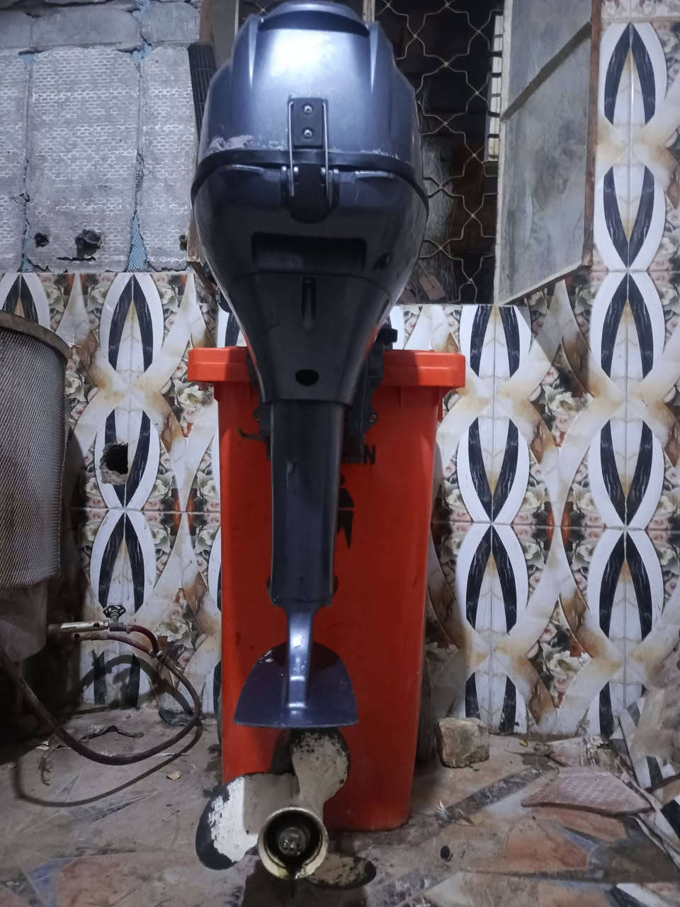 السلام عليكم مكينه ام 15 مارنر مكفوله كير ومحرك ما مفتوحة  ذيل قصير مكينه كلش نظيفه وجاهزه على اخر حبايه وشرط الفحص وين ما تريد مكينه ناعمه وصافيه كلش مكاني البصره كرمه علي السعر 550 وبي مجال قليل محتاج وريد ابيعهة مكينة كلش نضيفة وحلوة الشراي  يراسل على الرقم وانا بالخدمه    ما متعوبة كلشي بلادي  ***********
