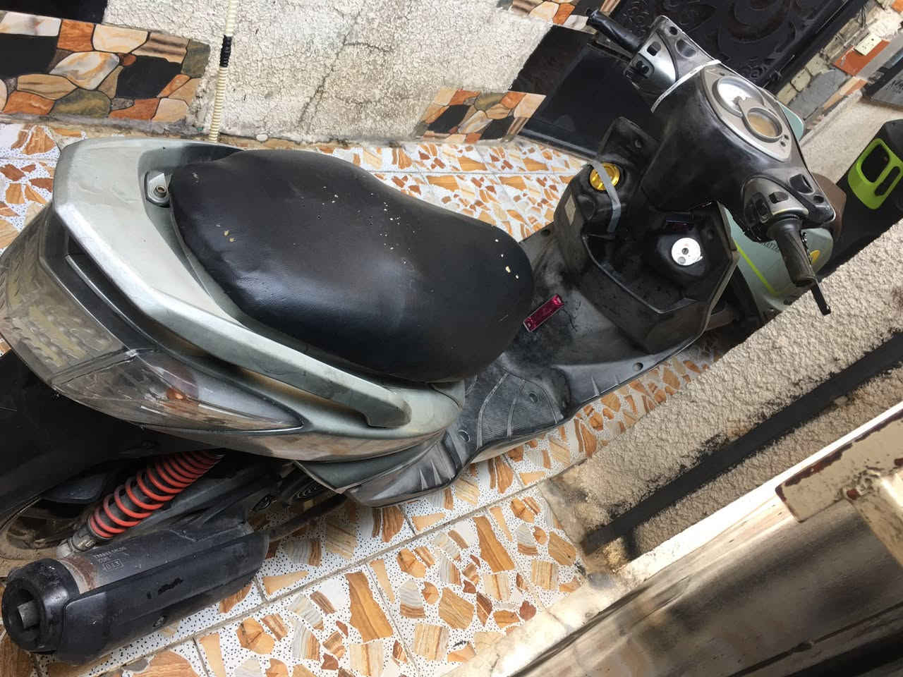 سلام عليكم
سكنس فحل كابريتر 
بيها يدات بريك وياضي قلاب وتطواله 
بيها قبق شاصي رياضي
بيها قبق بانزين رياضي
كلجات wf اصليه
بكلايت خليه
عدسه اماميه الوان
ستاند رياضي ذهبي بس مشاده 
بيها عقل رياضي هم
قطره مال دهن هم رياضي
كلجات رياضي نوعيه ثانيه الي يرد هم عارضهن للبيع وحدهن ب75 لان امانة الله مو كلجات هاون
امانة الله مكاينتها تخبل قبل شهرين نازله من الرمبه والقبق مال هندر موجود
مكاني بغداد القاهرة
رقم بي واتساب***********
السعر:(750)
ماعده الكلجات الثانيه

