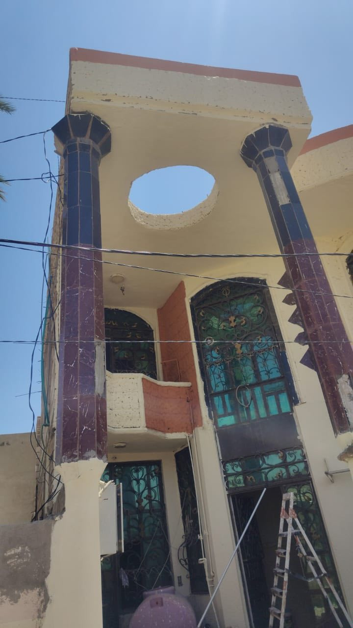 بيت بالودي قرب حسينية اهل البيت 
بستان حجي تركي
مساحته ٢٠٠ متر 
دبل فاليوم يبعد عن شارع الودي ٨٠ متر 
مطبخ حار ومطبخ بارد
كهرباء بوري درجة اولى 
للاتصال والاستفسار
***********
