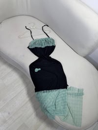 ملابس • للبيع