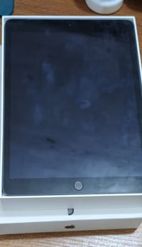 آيباد ٨ • ٣٢ • مقايضه بلايستيشن ٤