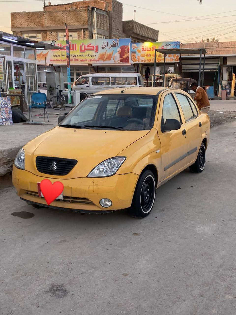 السلام عليكم طيبه ٢٠١٥ السياره جاهزه تخم تاير ابو الخط جديد تخم ويل جديد اسبير ابو الخط هم جديد مكينه ناعمه كير جديد ترايك شرط ل 180 وال سياره اشتريتها والي اشتريتها منه قفل جهازه سنويه ٢٠٢٧ شهر ٨ (بيعها على وضعها) مامطلوبه لراعيها الف مكاني بغدادد
*********** 
السعر 25
