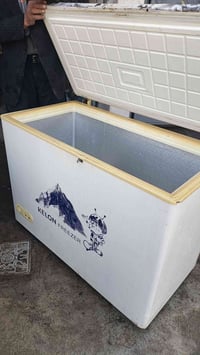 مجمدة للبيع بلشرط سعر 150 الف قفل الشراي 07700618833