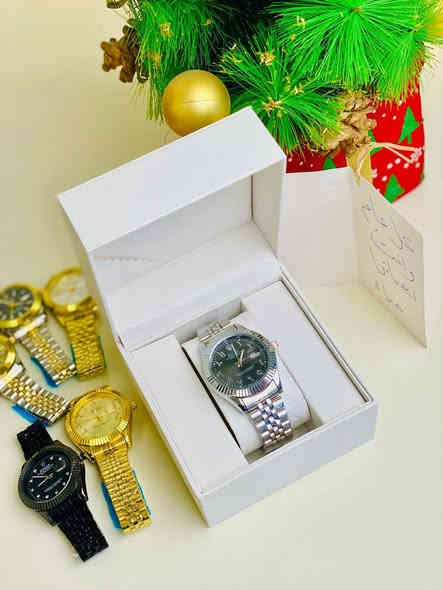 بيج مزايا 🦋
جديدنا بوكس ساعة🔥🔥
❤️❤️لعشاق الاناقه ❤️❤️
بكج ماركة رولكس 
❤️❤️هدايا مميز ❤️❤️
ساعه (رولكس) 
هالمره العرض كلش حلو وأنيق بكج رجالي مميز❤️❤️❤️ ⌚⌚مع علبه خاصه ومميزه
#مميزات البكج❤️❤️
✅طلاء ثابت
✅ضد الماء
✅ضد الخدش
✅تحتوي على التاريخ 

للحجز والاستفسار خاص واتساب ***********
