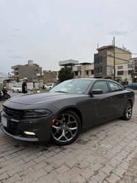 جارجر 2017 رالي بلاص 6سلندر فول السيارة خليجي بدون ضرر السعر 210💵 مكان...