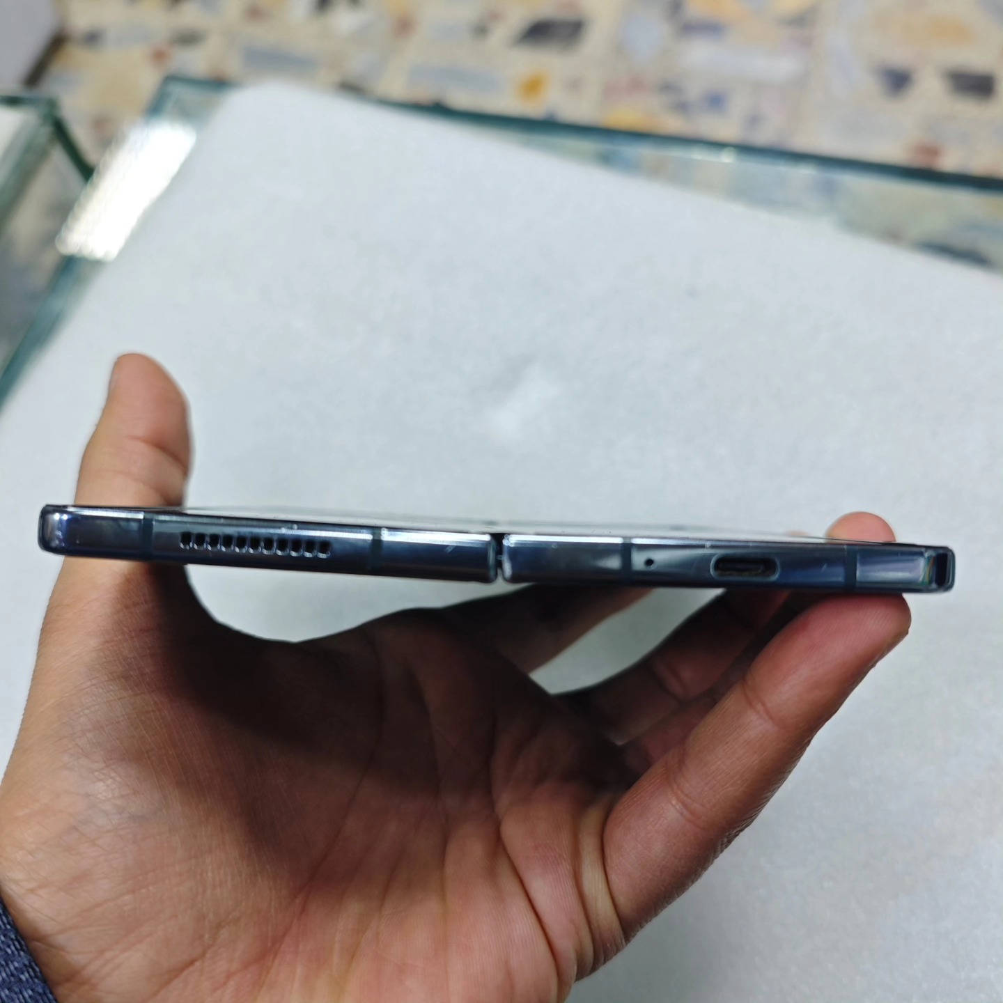 مستخدم 
سامسونك فولد 4 نظافة 100% 
السعر 485 الف دينار 
🔻🔻بيع نقداً وبالقصد لحاملي بطاقة الرافدين
بدون كفيل وبدون مقدمة

  ***********

العنوان:- الرمادي / شارع السينما / قرب مكتبة بغداد / مكتب الجوهرة البيضاء 
يوجد توصيل جميع محافظات العراق
