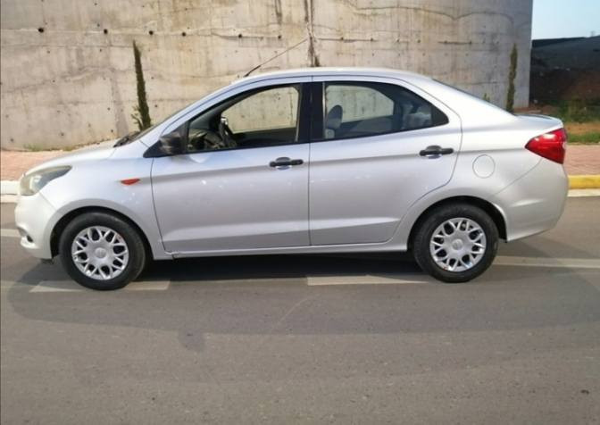 فۆڕد فیگۆ 2016 گێرتۆماتیک
یەک پارچەی بۆیاخە
ڕەنگی سلڤەر
بەشەرتی گێڕو مەکینەو تەبرید
بەشەرتی تەحویلو غرامەو بڕاوە
نرخ/67گەڵاو کەمێک معامەلە
سەنەوی بەسەر چووە)
شوێن/ سلێمانی
ژمارە تەلەفوون/ ***********
***********
