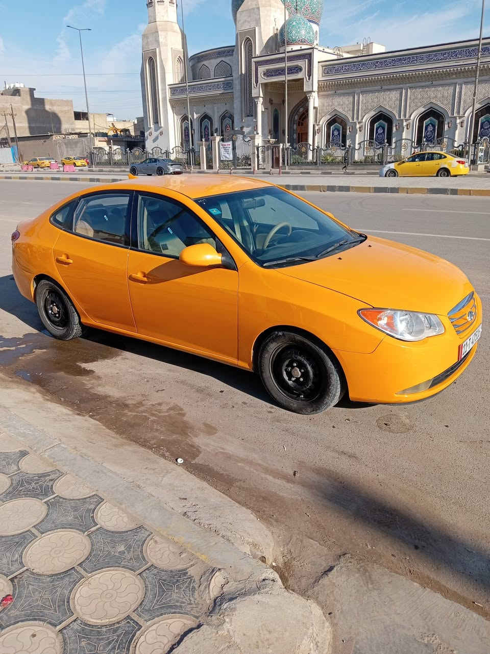 سلام عليكم
النتره موديل 2010 محرك 2000 
مكينه جديده مكفوله من فتح گير جديد.  
حادث سياره مبدل باب خلفي وجاملغ. مصلح نفسه هم خلفي. مكفوله شواصي والغود  صدر جديد تخم تاير جديد 
سياره بسمي  مكاني بغداد  
سعر خاص خابرني وتدلل 
***********
