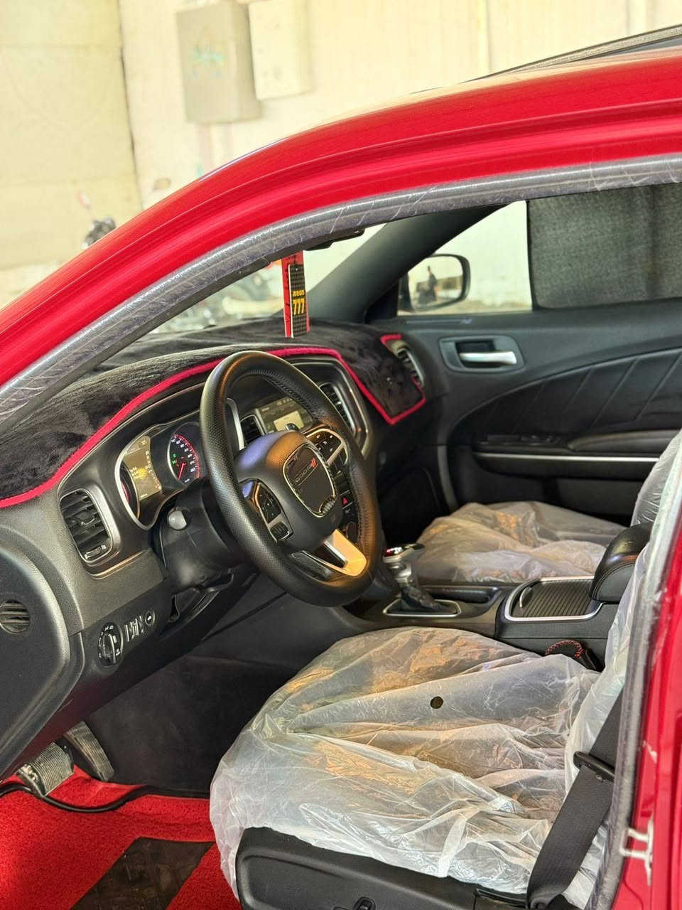 السلام عليكم دوج جاجر sxt بلاص فول للأخير مكفوله كفاله عامه من الصبغ والضربه والشخط كفاله عامه وارد كندي كلين تايتل موديل 2017 كشن ميموري كشنات تدفئه تبريد استيرن تدفئه فتحه سقف وباقي الموصفات المعروفه...
السعر 232 وبي مجال الطيبين العنوان سماوه ***********
