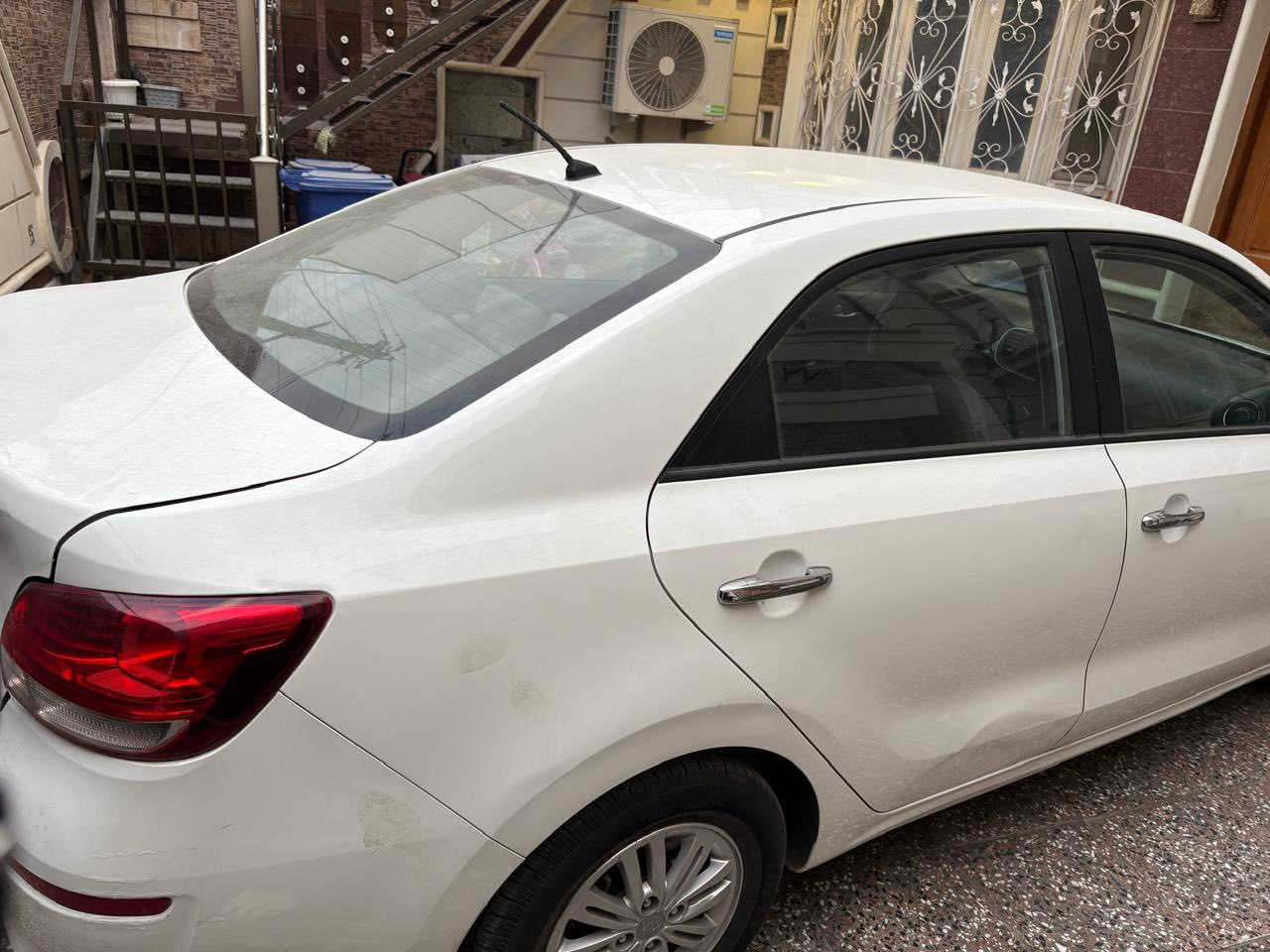 سلام عليكم 
كيا بيجاس للبيع 
٢٠٢٠
ماشيه ٨٢km
سيارة نضيفه وحلوة وكلشي ماناقصهة من صدر ومحرك وكير 
كلشي نضيف خليجية 
استعمال بيت 
عارضهة١٠٣ورقه  وبيهة مجال للشراي 

فقط  بيهة ضربه بارد بجنطة والباب الخلفي صفحة الصدر بيهة طعجة خفيفه جداً  طخة ابو دراجة الباقي مكفول 

اتصال او واتس 
***********
