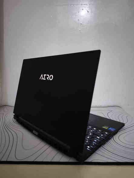 لاپتۆپێکی زۆر ناوازە بەکوالێتیەکی زۆر بەرز 
شاشەیەکی زۆر تایبەتی OLED لەسەرە 😱
نرخی تەنها 949,000

GIGABYTE AERO 15 OLED 
Cpu:Core i7 - 11800H (8core)
Gpu: RTX 3060 6G 
Ram: 16 DD4 (3200 hz)
Hard: TB SSD NVME
Display: 15.6"OLED 4k 60hz

گەیاندن بەردەستە 🚕
***********
*********** حلبجة
