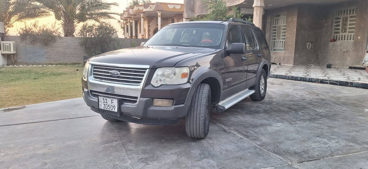 إكس بلور ٢٠٠٨ البيع او مراوس سيارة جاهزه عنوان الرمادي سعر ٩٠ بيه مجال ***********
