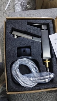 خلاط سنك متحرك دوش  للتواصل 07707186995