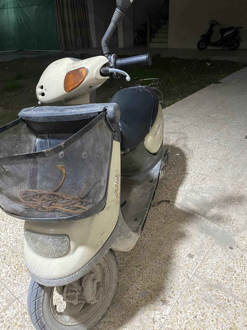 السلام عليكم ماطور نفخ للبيع معمر 
كهربائيات كله شغال
السعر 300وبي مجال  شراي تعال خاص


**إذا كنت صاحب هذا الإعلان وتريد حذفه لأي سبب، رجاءا أرسل رسالة إلى الدعم الفني**