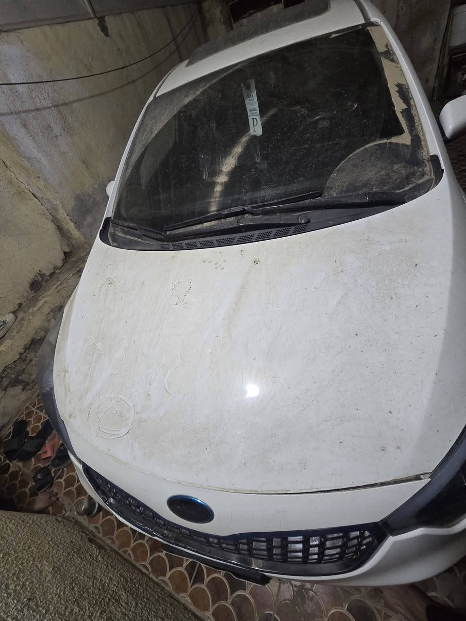 سلام عليكم سيراتو 2014 فول مكينه 2000 دوش سعر 105 بيه مجال بصيط حق جيه /***********
