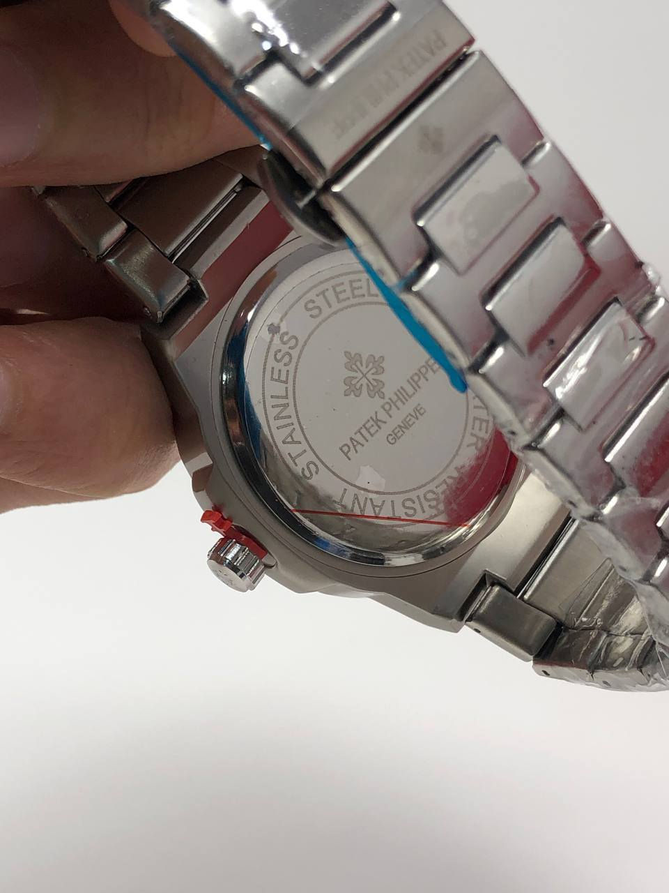 PATEK PHILIPPE  😀
باتك فليب ⭐️
سير مطعم تيتانيوم
عداد شهري 🗓
طلاء ثابت 🎁
قفل سير فراشة 🦋
كوالتي عالي جدا 🛡
الوزن 139.5 g 🏋️‍♀️
القطر 39 m 🔄
السمك 11.5 m 🔵


**إذا كنت صاحب هذا الإعلان وتريد حذفه لأي سبب، رجاءا أرسل رسالة إلى الدعم الفني**