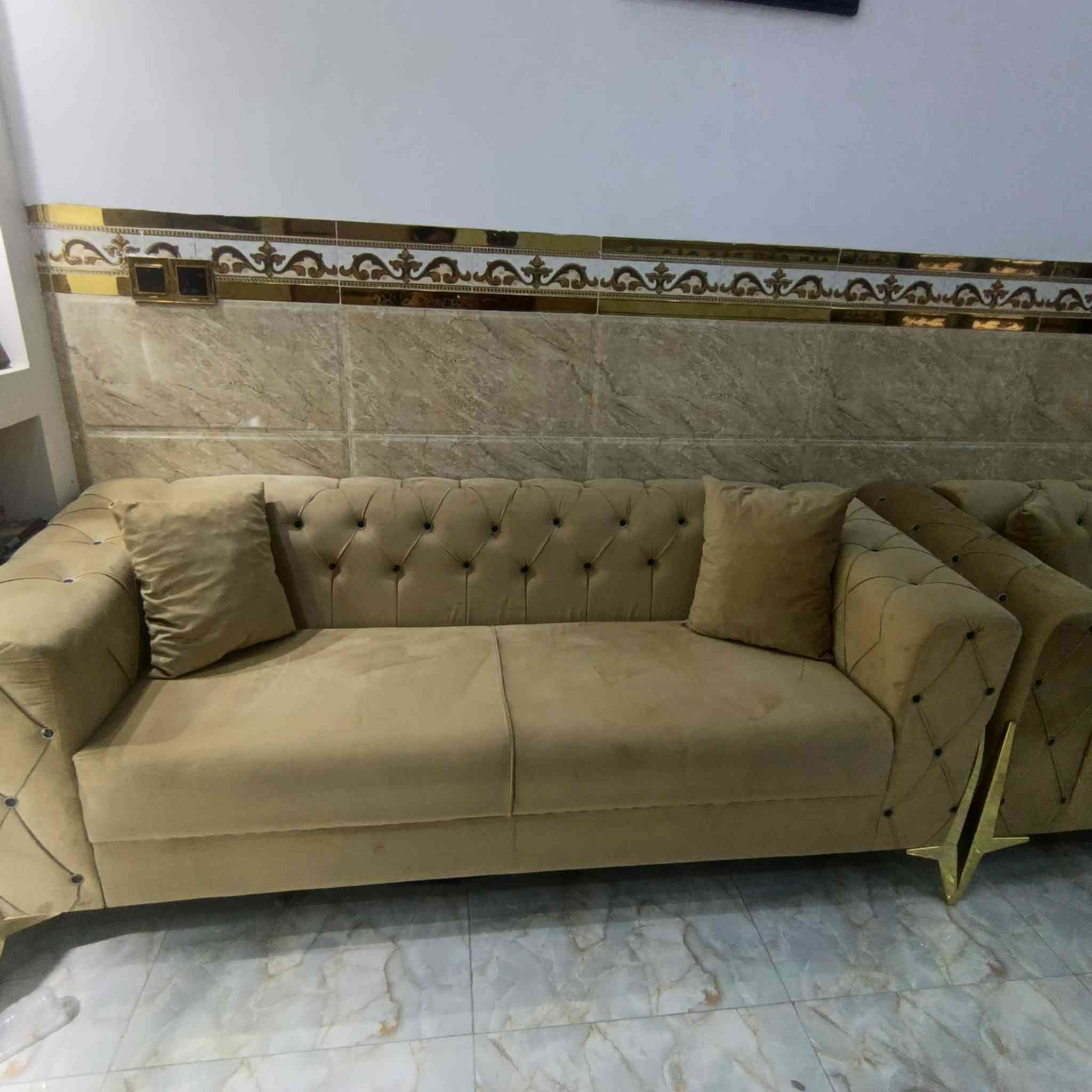 للبيع طخم عراقي تسكام ١٠ مقاعد إستخدام قليل فول نضافة السعر ٤٥٠ وبيه مجال العنوان بغداد الرصافة حي الكوفة قرب حي أور


**إذا كنت صاحب هذا الإعلان وتريد حذفه لأي سبب، رجاءا أرسل رسالة إلى الدعم الفني**