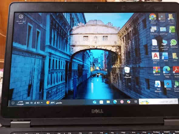 حاسبه لابتوب DELL
الجيل العشر رام8كيكه 
الشحن يطول من5الى6ساعات 
حاسبه نضيفه95٪
يجي وياه
جمطه
وماوس
وشاحنه 
السعر 275وبيه مجال 
***********تساب
