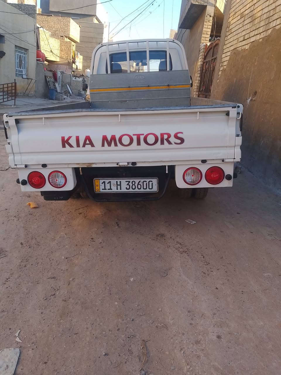 السلام عليكم كيا حمل للبيع 2019 رقم بغداد انكليزي محرك2700 مكفوله بسمي سنويه ل2030 عنوان بغداد م الصدر جوادر السعر اتصل ***********
