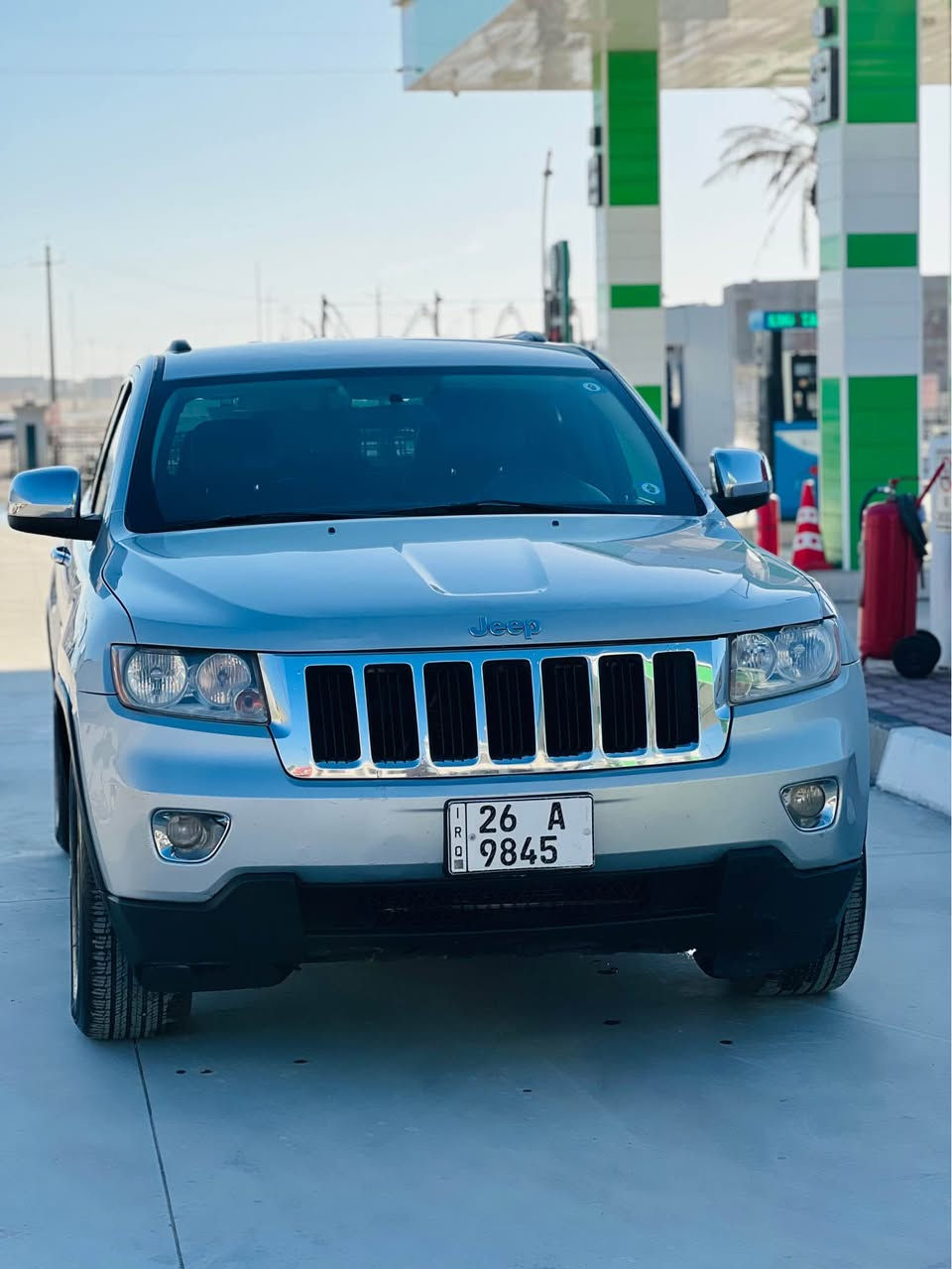 السلام عليكم جيب 2012 كلين تايتل بيها مكانات  بارد سونارها مرفق بالمنشور رقم صلاح الدين دولي باسمي سيارة جاهزة وحلوة وترايها حلو مكان السيارة تكريت للاستفسار *********** تكريت, صلاح الدين
