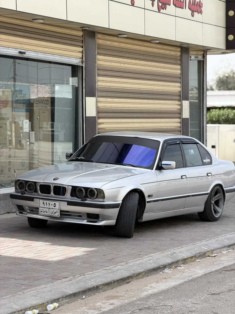 سلام عليكم
BMW1990
سياره متعوب عليه لا تقارنه بل تعبانه والسوك كلشي بيه ال ماتعجبه يعبر منشور صلات ع رسول 
محرك 525 مسكر تك فانوص
كير عادي ZFرياضي 
مصبوغه جديد 
غرفه كامل جديده لون اسود 
كشانه جلد 
صقف كتان
مغلفه عازل حراره 
شاشه 
كامره خلفيه 
سستم صوت +دمام صوت 1/1
لد متحرك بيه ١٠٠ نوعيه شاده ب 220 
زنون عالي ناصي بلاجكتورات نهار شاده ٢٢٠$
صالنصه رياضي من محرك للنهايه صوت طرب شاده ب 500$
شادله عازل صوت وضجيجً شاده ٣٠٠$
تبريد بس فان وكف عندي ماسويته 
سياره مصرف عليه صايره هواي عليه
تخم تاير 
صدر جديد 
محرك وكير كفاله 
نشاط ✈️✈️
مصبوغه جديد صبغته كزازه 
سياره متعوب متعوب عليه بشكل 
سعر 66بيه مجال كلش قليل 
مكاني الانبار عامريه الصمود 
رقم الهاتف ***********
اسف ع اطاله
