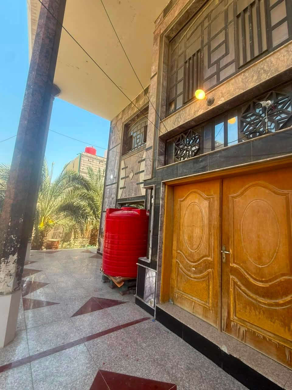 سلام عليكم
نصف دونم للبيع ابي الخصيب البهادريه مقابل مدارس الاسكندريه الاهليه يحتوي على بيت طابقين و ثلاث مشتملات كامله مع ملحقاتها وحديقه كبيره موقع ممتاز ويصلح دار سكن او مدرسه للتفاصيل اكثر الاتصال ع الرقم
***********
او ع الرقم وتساب 
***********
