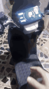 السلام عليكم دراجة شحن للبيع اربع بطاريات موديل 2025 سرعد حقيقة 61 شاشة 72 السعر 750  وبيها مجال بسيط مكاني بغداد الجديدةة
تواصل وات ساب ***********
