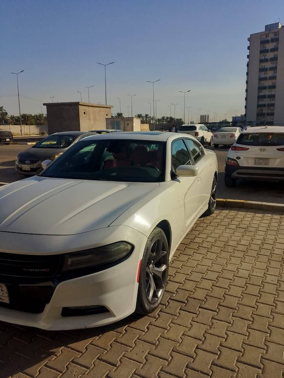 جارجر رالي ٢٠١٧
السلام عليكم جارجر رالي موديل ٢٠١٧ للبيع
مواصفات الرالي معروفه
وارد كندي بدون ايرباك
السياره فول  رقم بغداد
محرك ٣٦٠٠
الحادث داخل بغداد ومرفقه الصور
صبغ باب عكس السايق الخلفي مع شبر بالبنيد (ربع البنيد)
ماشيه ٨٧ الف ميل قابل للزياده
السعر ٢٠ الف $
للاستفسار التواصل على الواتس اب
***********
