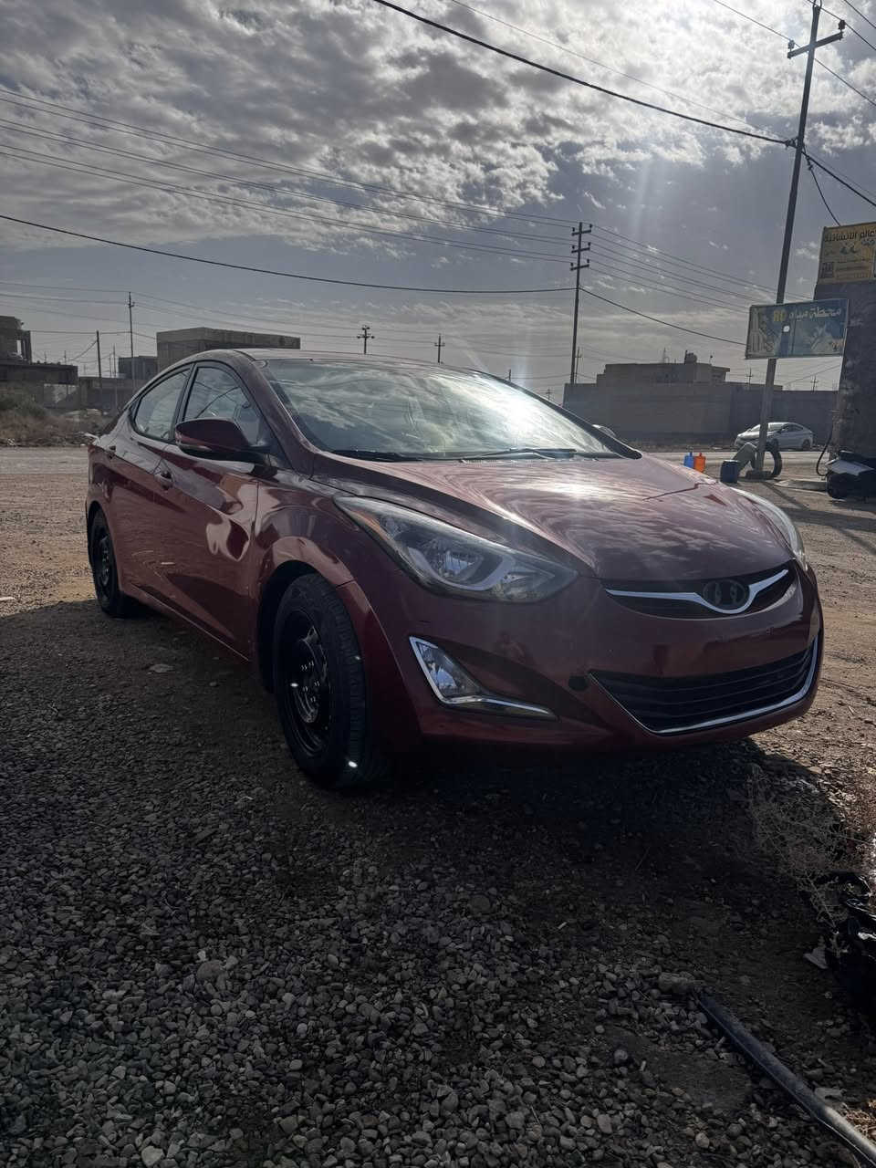 س ع  الانترا موديل 2013 رقم واسط امريكي سياره فول لمتدد مكاني مركز المدينه حادثه بنيد مبدل باقي السياره كلها ليبل واحد مكينه كير حداديه تخم تاير السعر ب110 وبيه مجال لتواصل الاتصال ***********
