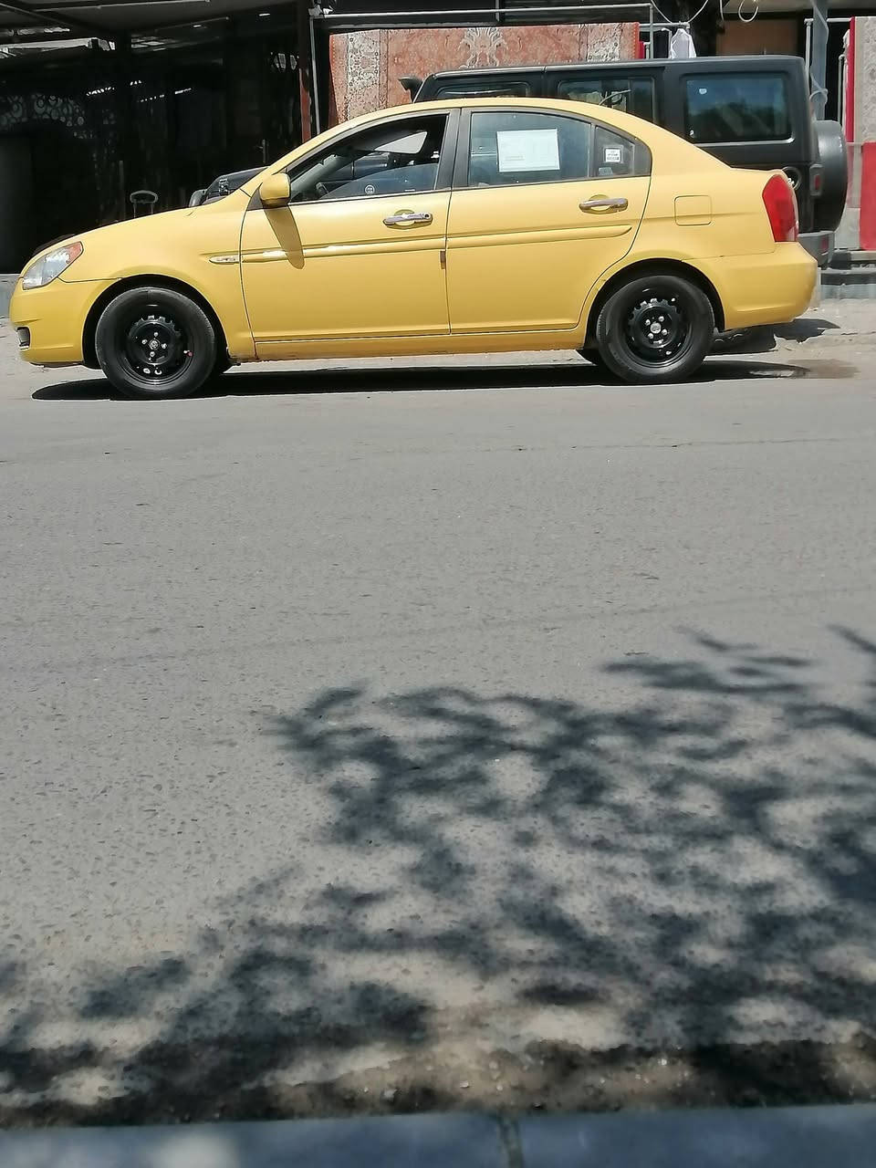 يالله السلام عليكم سياره اكسنت  مديل 10 وارد امريكه حادثه دعاميه بمريكه بلعراق جاملغ فقظ سياره نضيفه حيل دوشمه جديده  تخم تاير مكينه شي قليق تنقص صدر جديد كير مكفول مكاني بغداد. الزعفرانيه رقمي ***********
