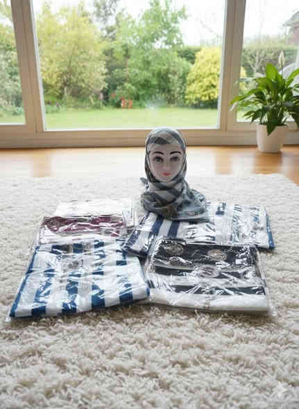 اللهم صل على محمد وال محمد  ربطه جرجيت وستن بالف ونص قياس متر و10  أسعار جمله  توصيل موجود ***********
