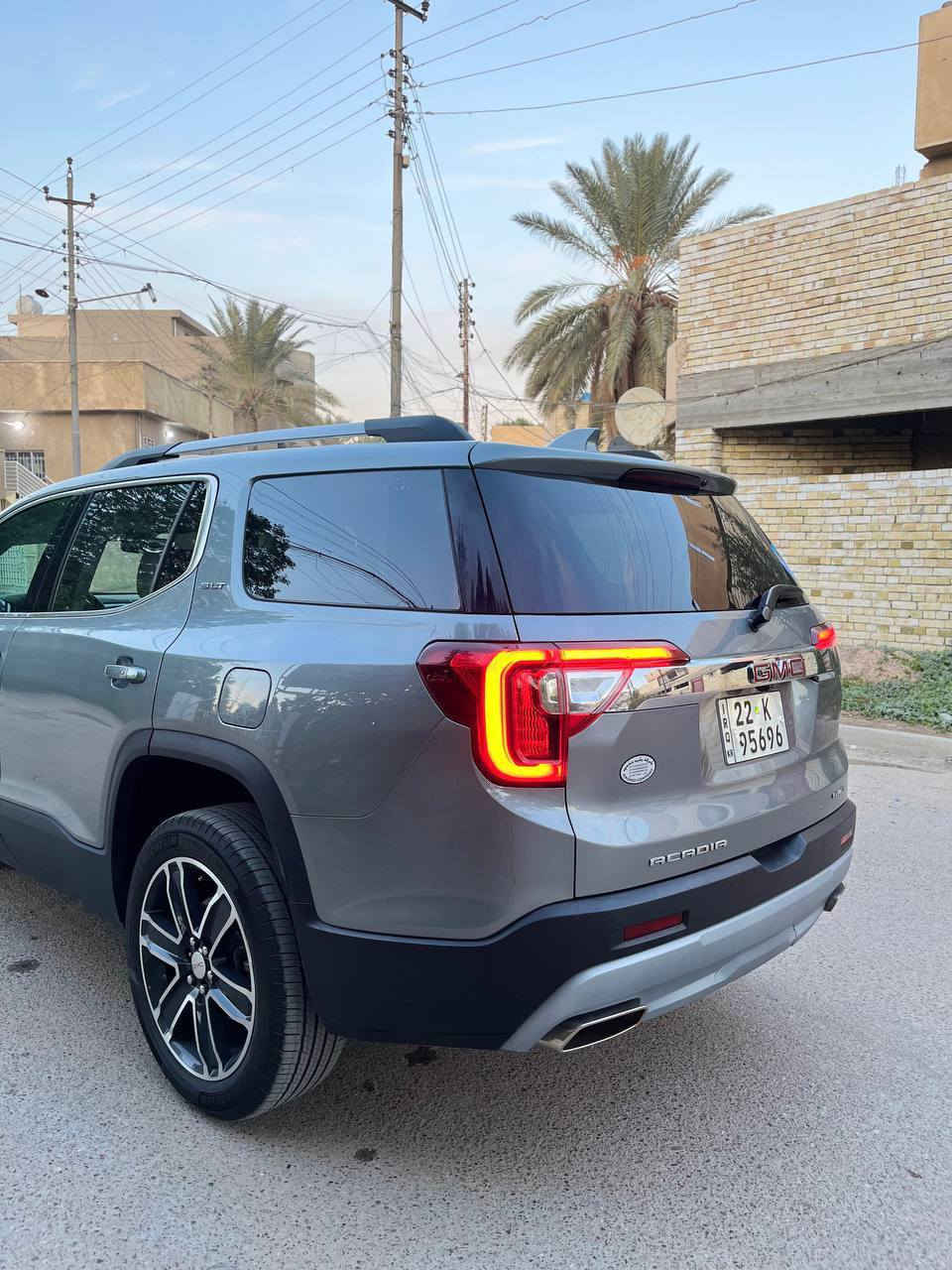 جي ام سي اكاديا 2023 SLT
رقم اربيل
فول مواصفات عدا الفتحة  

الحادث موضح بالصور

المواصفات :

‎٧ راكب - ٣ قطع تبريد - 
‏‎فور ويل(AWD) - كشنات جلد - تشغيل عن بعد

- نقاط عمياء - رادارات امامي خلفي جانبي - 

صندوق كهرباء ( ويفتح بالرجل ايضا )  - داتا شو - تدفئة تبريد كشنات - كشنات كهرباء

‎تحديد مسار - حساسات امامي وخلفي - اوتو ستوب - توقف ذاتي عند الاقتراب من السيارات - قفل تلقائي - مراية تعتيم ذاتي + اشاير  - سايد بريك بصمة - فول تحكمات ستيرن - اضاءة العالي اوتو - منظومة زنون بلادي -اربع وضعيات قياده    

‎وبعد بيها هواااي مواصفات

محرك ٢٠٠٠ توربو (اقتصادي وسريع)

ماشية 41 الف ميل
السعر : 225$ 

‏‎السيارة جديدة بمعنى الكلمة وبالواقع بعد احلى وجاهزة 

بدون اي نقص وكل التفاصيل مذكورة بالكامل 

مكاني بغداد

اي استفسار هذا رقمي 

‏‪***********‬‏
