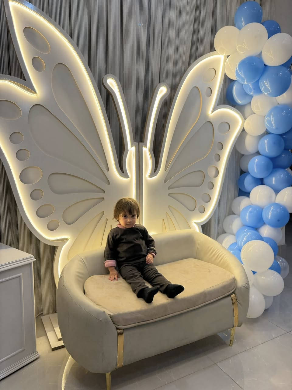 سجاد الزاملي حبيبي ابو داي داي 
الف الف مبروك يارب ميلاد سعيد عليكم 
وختان مبارك انشاءلله يتربون بعزكم و دلالكم يارب

محمد احمد لتأجير كوشات الأعراس و المناسبات كافة

***********
*********** للاستفسار و الحجز
