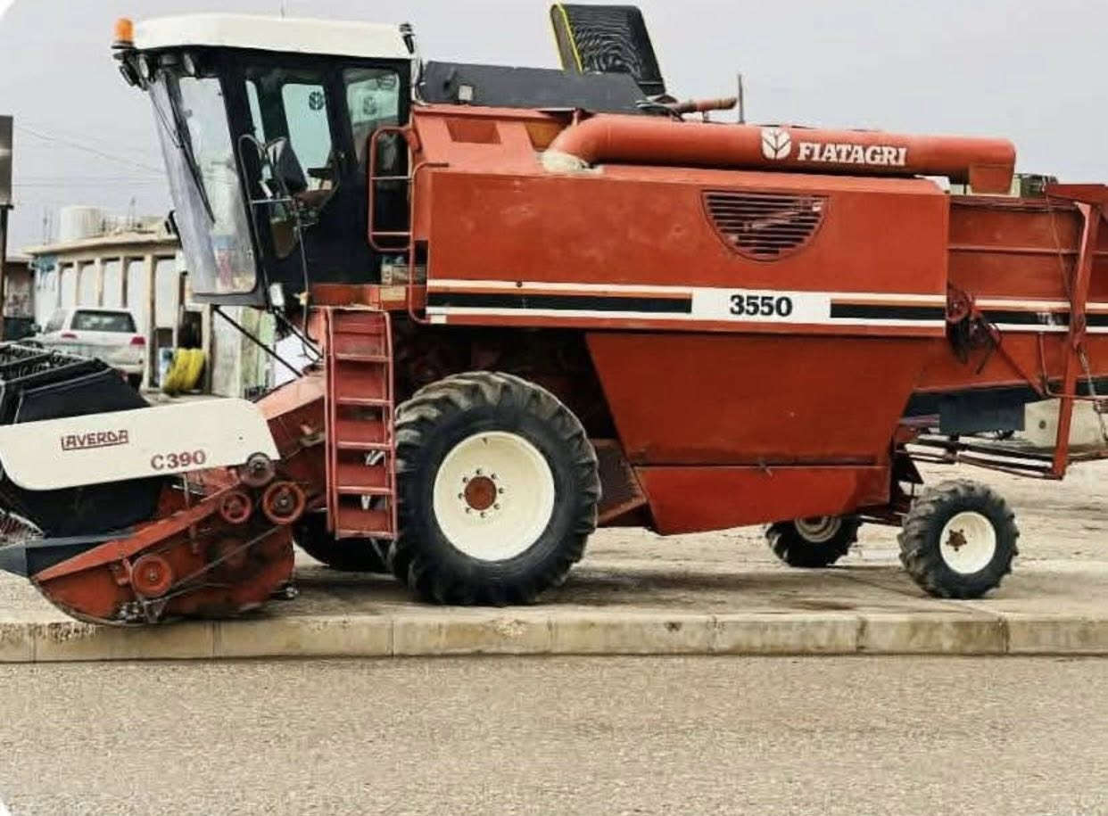 دەڕاسەی لافیردە ئیتاڵی
مۆدێل ۱۹۹۷
گێر و مەکینە بە شەرت
۲٠۱٠ داخل بووە
یەک دەستە
تەبرید بیلاد ئیش دەکا 
تایەی پێشی نوێیە
تایەی دواوەشی بێ عەیبە
مەکینەی نەکرایتەوە
بوخار و سەرف بە شەرت
مەنەفێستە
قمەرە ڕەشی تەپڵە ڕەشە
تەپڵەی ۱٤ فوتە
هەموو گیانی بە شەرت
ژمارە مۆبایل
٠۷٥۱ ۲۲۳ ٤۳۹۳
٠۷۷۲ ۸٤۷ ۲٤٤٦


**إذا كنت صاحب هذا الإعلان وتريد حذفه لأي سبب، رجاءا أرسل رسالة إلى الدعم الفني**