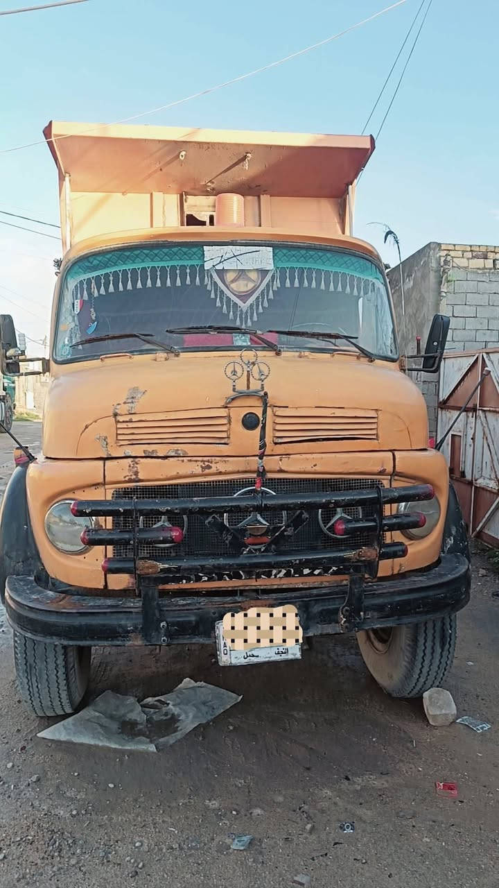 سلام عليكم لبيع ابردين مديل 82 رقم نجف تحويل مباشر مكينه كير اكسن مكفولات شاصي مكفول. قماره شوف العين  تصال على رقم  ***********
