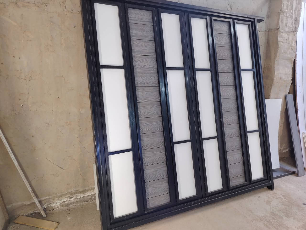 السعر ٢٧٥ الف بلاش والله اسعارنا تنافسيه 
باب ٢ متر مربع شغل تسكام

 ( ٢ ملم )  كابون وبديل الخشب 

مستعدون لعمل الأبواب والشبابيك وكل الأعمال الإنشائية من تأسيس ماء كهرباء سقوف ثانويه جبسن بورد كيسبان مسقفات بأنواعها باسعار تنافسية دقه في العمل سرعه بالإنجاز زورنا في مكان عملنا

في الكوفه حي ميسان 

 ***********

واتساب واتصال
