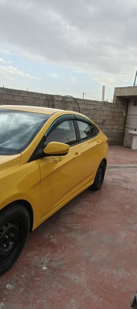 اكسنت 2014وارد امريكي ليبل واحد ما عدا البنيد وراجع  نفسه باردد مكفوله...