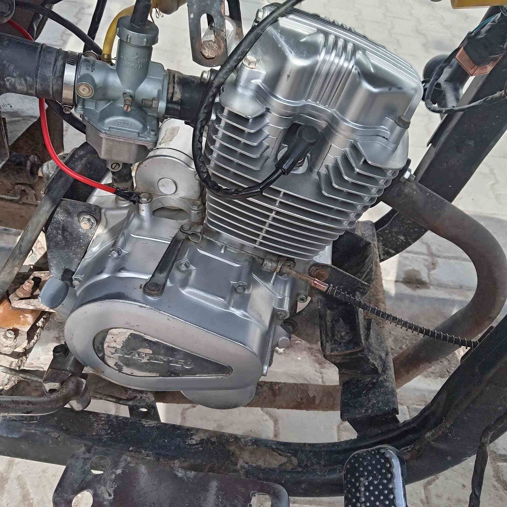 سلام عليكم ستوته البيع مديل ١٣ شاصي مكفول كفاله عامه اوراق اصولي المكان نجف حي ميسان شرع المركز***********
