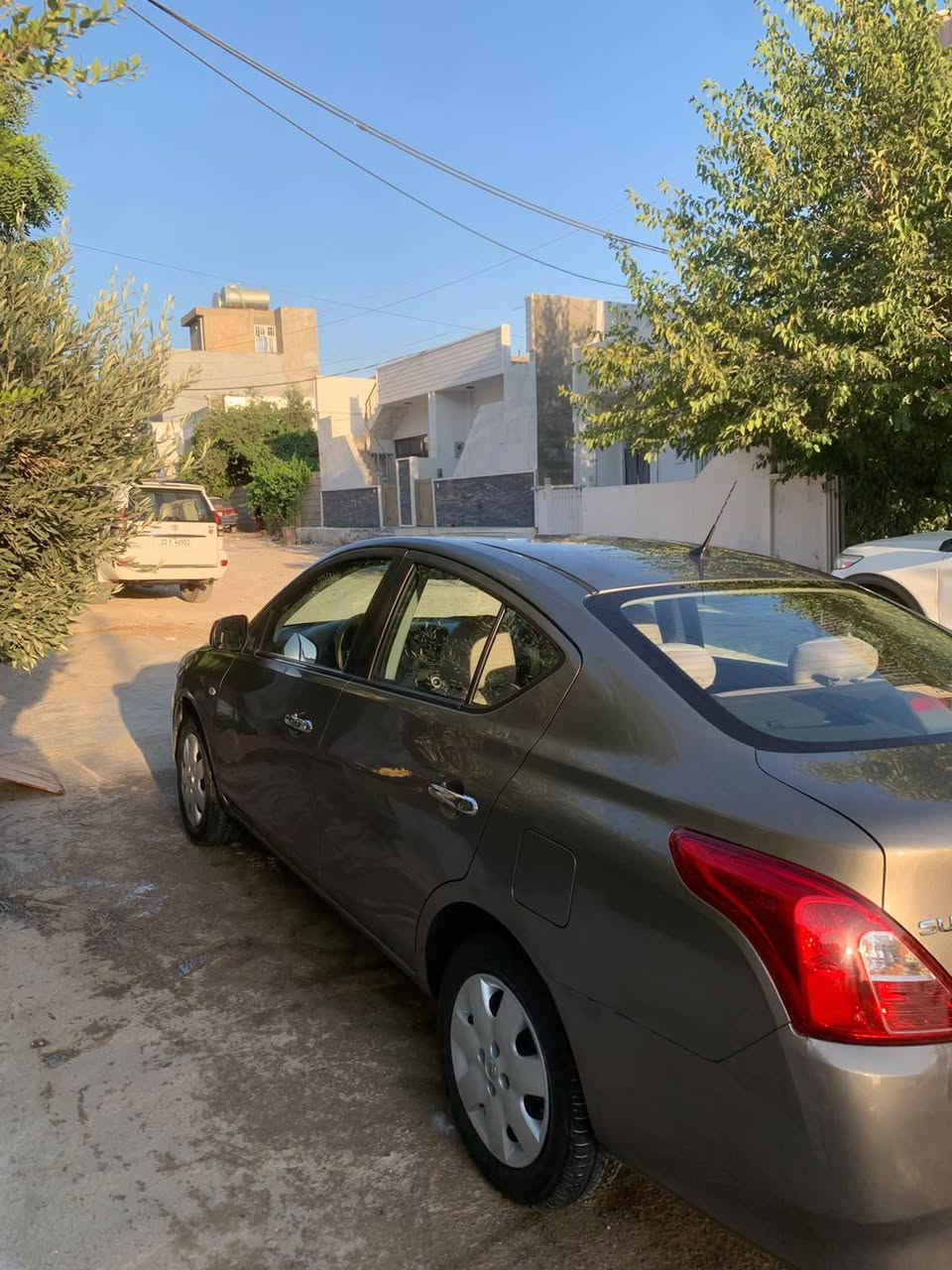 نيسان سني هندي 2023 جاهزه شرط المكينه  برغي ما مفتوح بيه سياره وضع شركه كفاله عامه تحويل ثاني يوم كله جديد شراي يتصل موجوده بغداد زعفرانيه ***********
