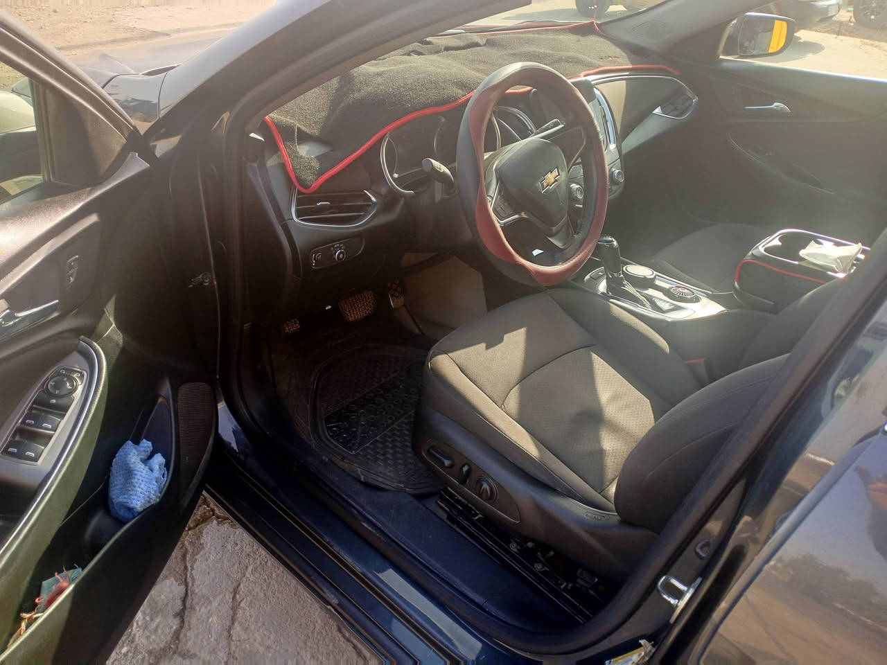 السلام عليكم ماليبو 18 ماشيه 134الف رقم انكليزي كربلاء بسمي السياره حالين بالكوت
حادثها بأمريكا بس دعاميه وبالعراق الباب خلف السائق فقط 
بيع او مراوس 
السعر اتصل وتدلل ***********
